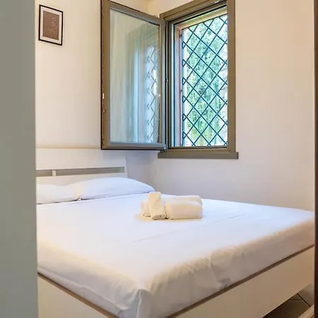 Apartman L&d With Pool