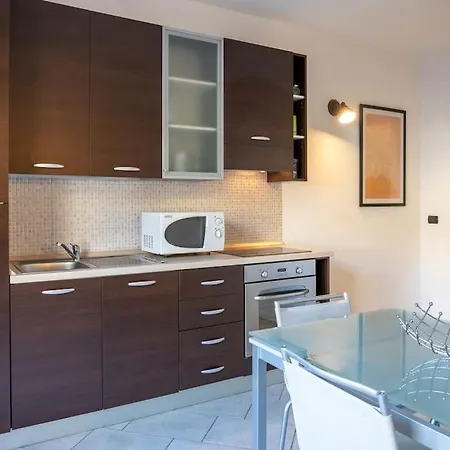 Apartman L&d With Pool